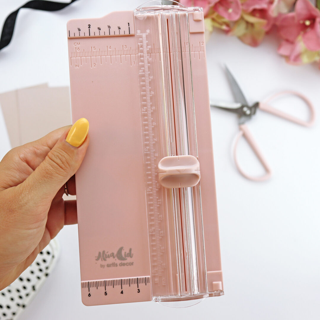 Mini Cortadora de papel Alua - Cizalla 6"- Trimmer Rosa Alua Cid