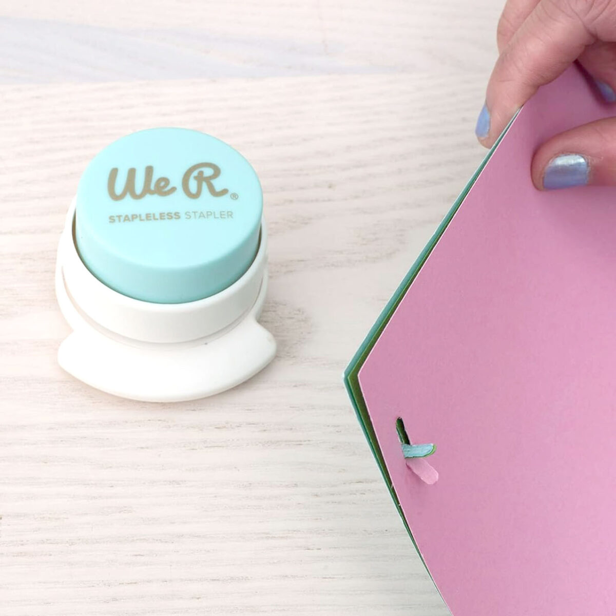 Engrapadora sin grapas