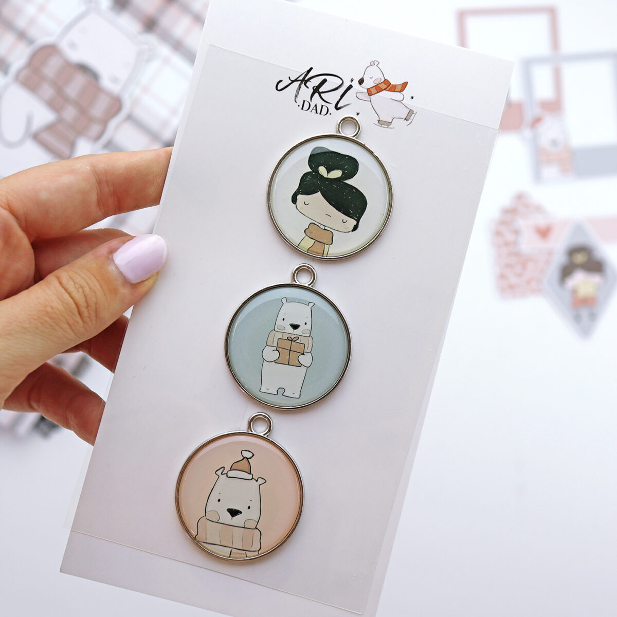 Charms Metálicos Aridad - Alúa Cid