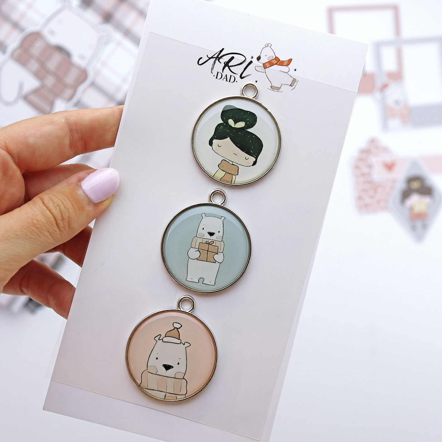 Charms Metálicos Aridad - Alúa Cid