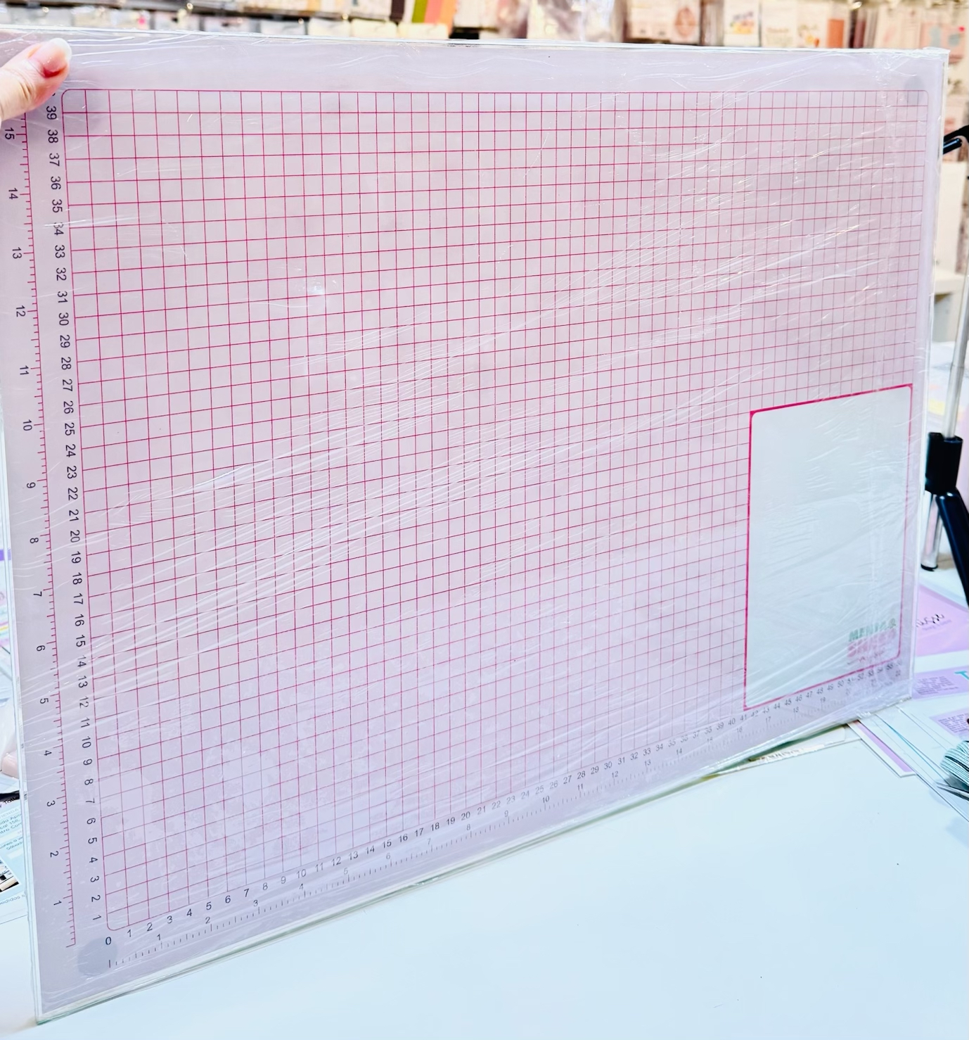 Mat de Vidrio 22x16" Rosa - Menta Sheep